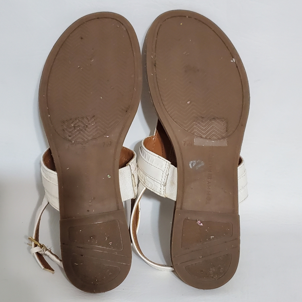 Tommy Hilfiger Women's White Sandals - Picture 7 of 9